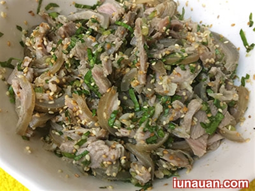 Ảnh minh họa 8 - Mềm ngọt, thơm ngon món dê tái chanh siêu ngon, siêu dễ !