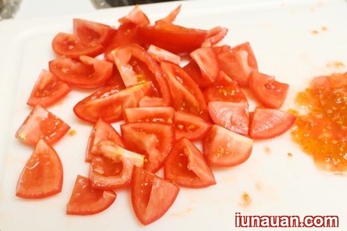 Ảnh minh họa 5 - Nhẹ nhàng giản dị với món đậu phụ sốt cà chua ngon cơm, dễ làm !