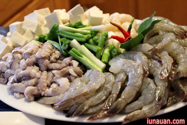 Ảnh minh họa 3 - Món lẩu Thái chua cay hấp dẫn cho ngày se lạnh !