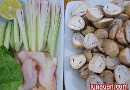 Ảnh minh họa 4 - Món lẩu Thái chua cay hấp dẫn cho ngày se lạnh !