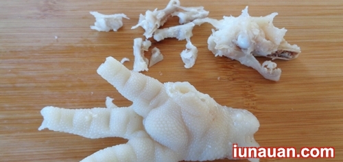 Ảnh minh họa 4 - Mẹo rút xương chân gà siêu đơn giản !