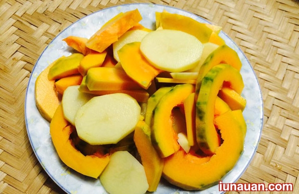 Ảnh minh họa 4 - Cách làm món súp kem bí đỏ vừa thơm vừa ngậy cho bữa sáng ấm bụng !