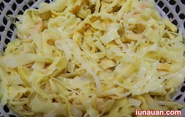 Ảnh minh họa 5 - Chua chua giòn giòn món lòng vịt xào măng chua đưa cơm ai cũng thích !