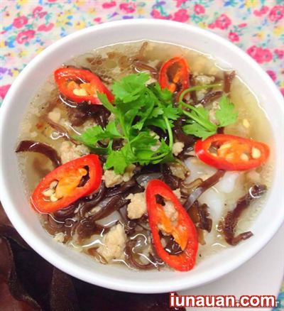 Ảnh minh họa 2 - Giản dị mà thân thương với món bánh đúc nóng cho ngày mát trời !