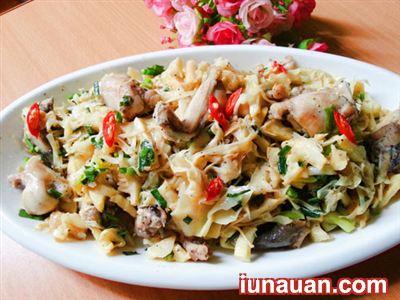 Ảnh minh họa 2 - Cực hấp dẫn với món ếch xào măng siêu ngon miệng !