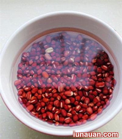 Ảnh minh họa 3 - Sảng khoái với món thạch đậu đỏ giải nhiệt cho ngày nắng nóng cao điểm!