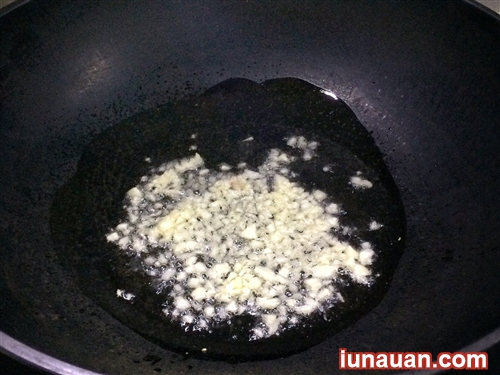 Ảnh minh họa 3 - Công thức đặc biệt cho món rau muống xào ngon vô địch !