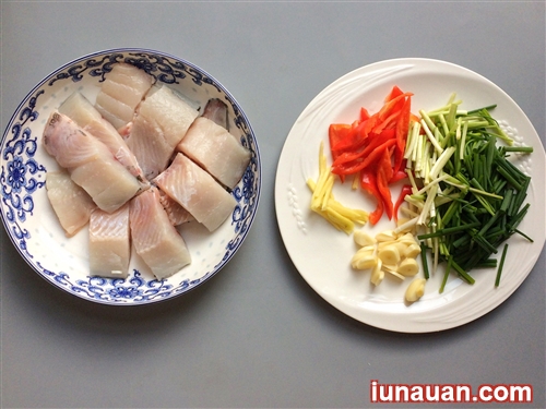 Ảnh minh họa 3 - Cách làm món cá sốt hành ớt thơm ngon, cực đưa cơm !