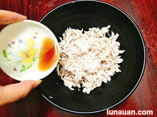 Ảnh minh họa 7 - Đưa cơm với món ruốc thịt gà siêu ngon, siêu dễ !