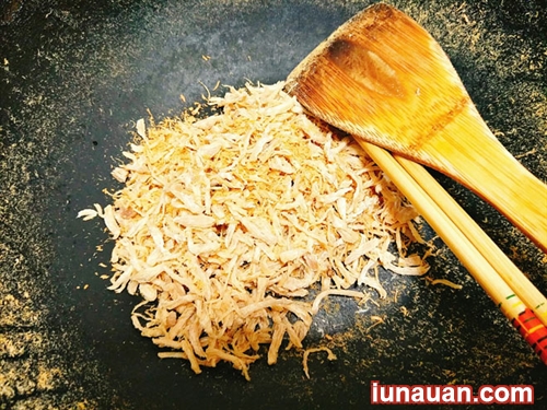 Ảnh minh họa 8 - Đưa cơm với món ruốc thịt gà siêu ngon, siêu dễ !