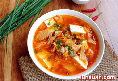 Ảnh minh họa 2 - Cách làm món canh kim chi nóng hổi cay cay ngon ngon đánh bay ngày giá rét !