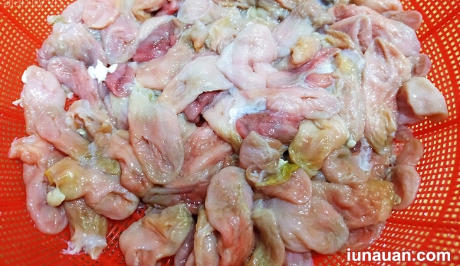 Ảnh minh họa 3 - Cách làm món dưa chua xào dạ dày cá ba sa ngon bá cháy !