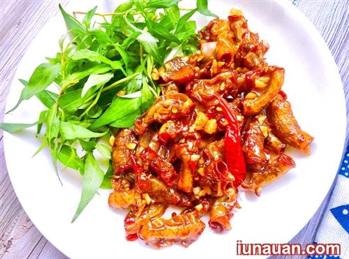 Ảnh minh họa 2 - Hướng dẫn cách làm món lòng non chiên tỏi ớt ngon bá cháy !