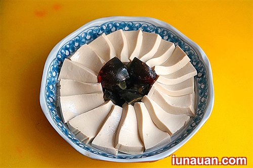 Ảnh minh họa 4 - Mềm ngậy thơm ngon với món đậu phụ non hấp thịt nhẹ nhàng mà vẫn đủ chất !