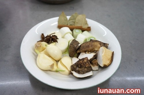 Ảnh minh họa 4 - Trời mưa lạnh chế biến ngay món canh thịt bò ấm nóng để cả nhà cùng thưởng thức !