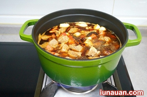 Ảnh minh họa 5 - Trời mưa lạnh chế biến ngay món canh thịt bò ấm nóng để cả nhà cùng thưởng thức !