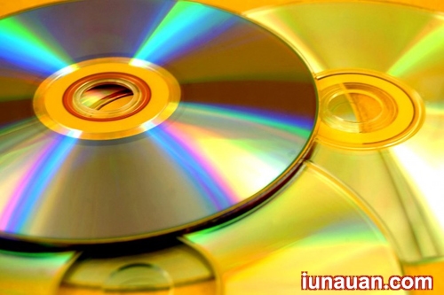 Ảnh minh họa 2 - Thịt bò khi nấu lại ánh lên màu óng ánh như bảy sắc cầu vồng có ăn được không ?