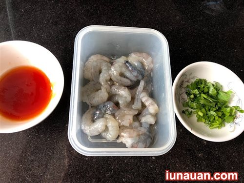 Ảnh minh họa 2 - Ngon không cưỡng nổi với món tôm nõn sốt chua ngọt đậm đà, dễ ăn kích thích vị giác !